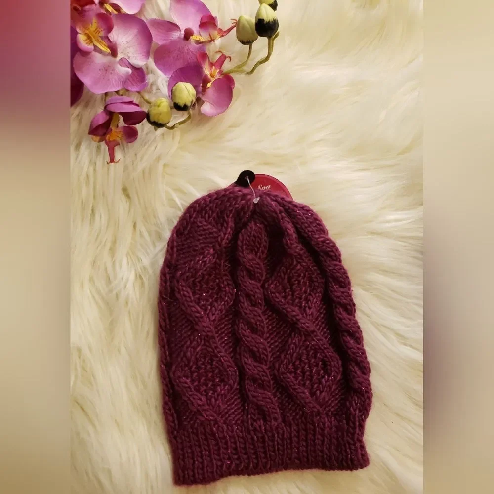 NWT Chunky Cable Beanie & Matching Gloves Set |Purple Burgundy Plum Winter Hat